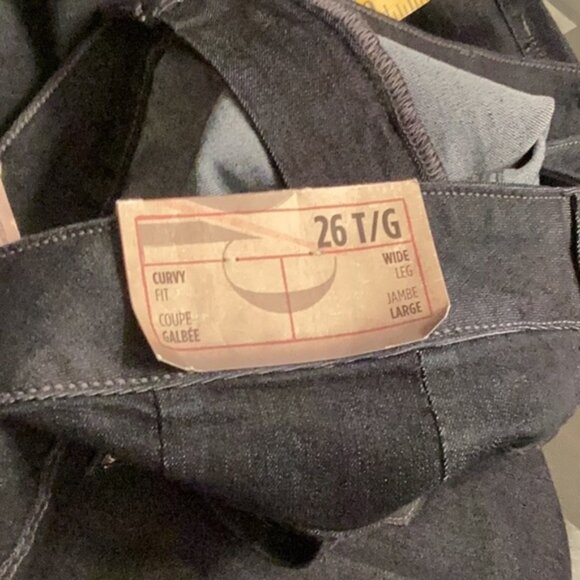 Dc Jeans Curvy Fit High Rise Wide Leg Dark Wash Jeans - Picture 10 of 10